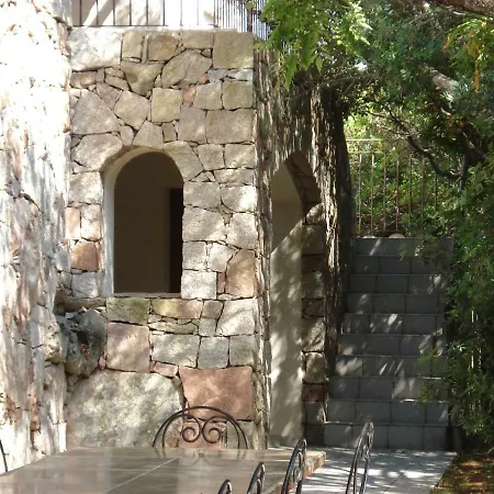 Les De L'hote Antique 4*