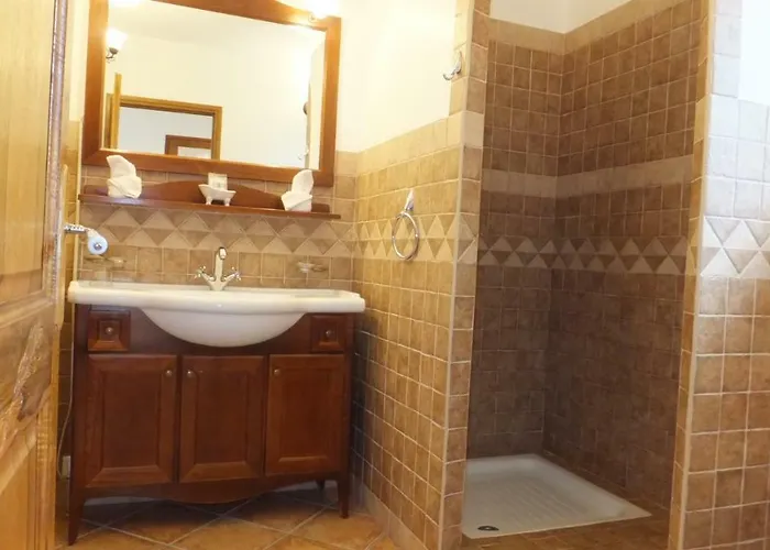 Les De L'hote Antique 4*